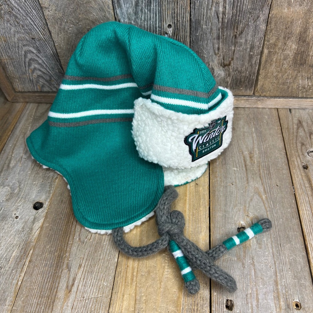 Fanatics NHL 2023 Winter Classic Boston Trapper Hat Teal Faux Shearling Lined